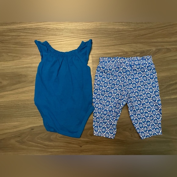 Carter's Blue and Pink Floral Baby Girl Outfit size 3M - Picture 2 of 6